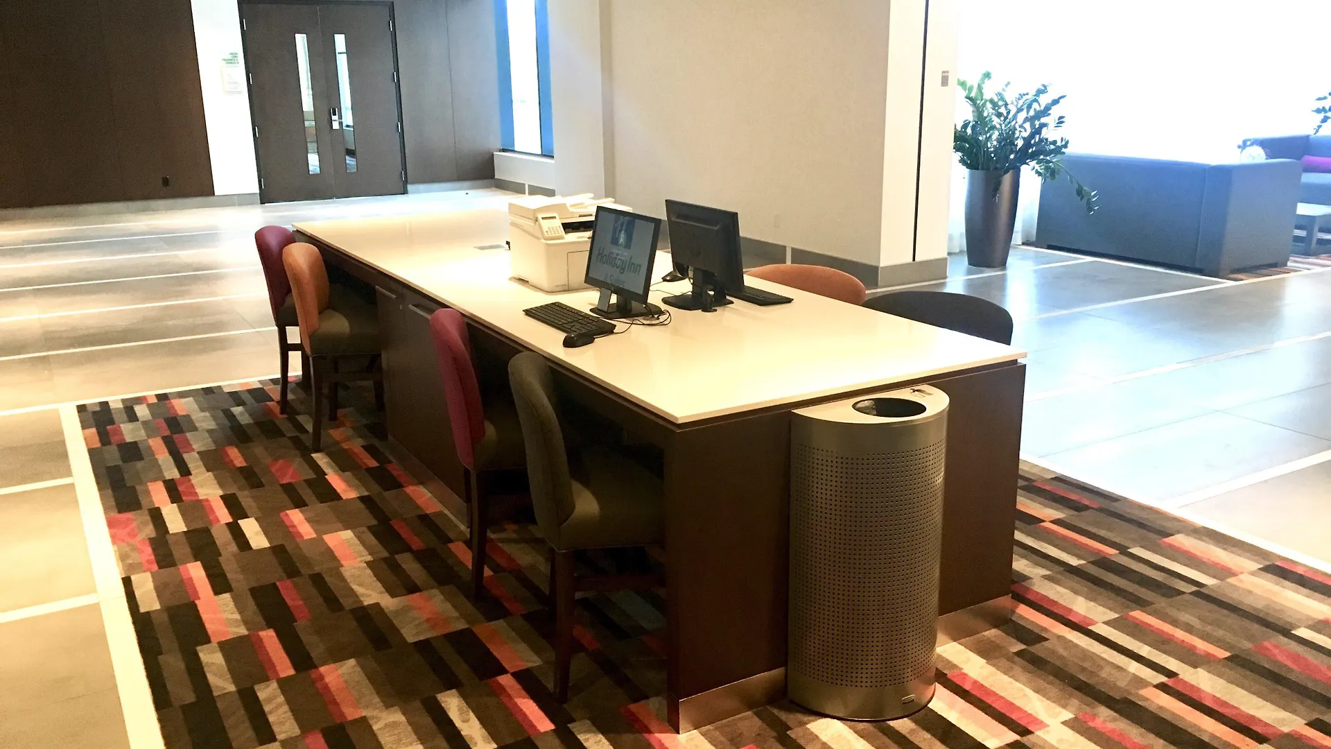 Holiday Inn Hotel & Suites - Montreal Centre-Ville Ouest By Ihg