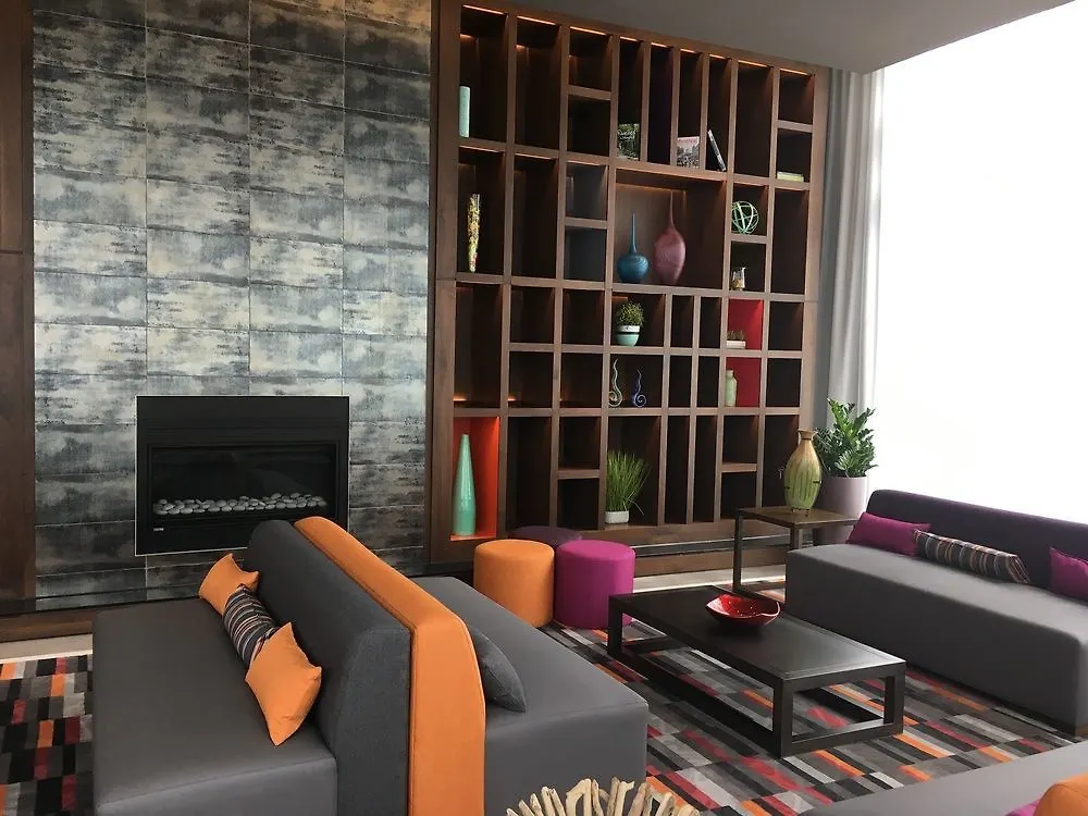 Holiday Inn Hotel & Suites - Montreal Centre-Ville Ouest By Ihg