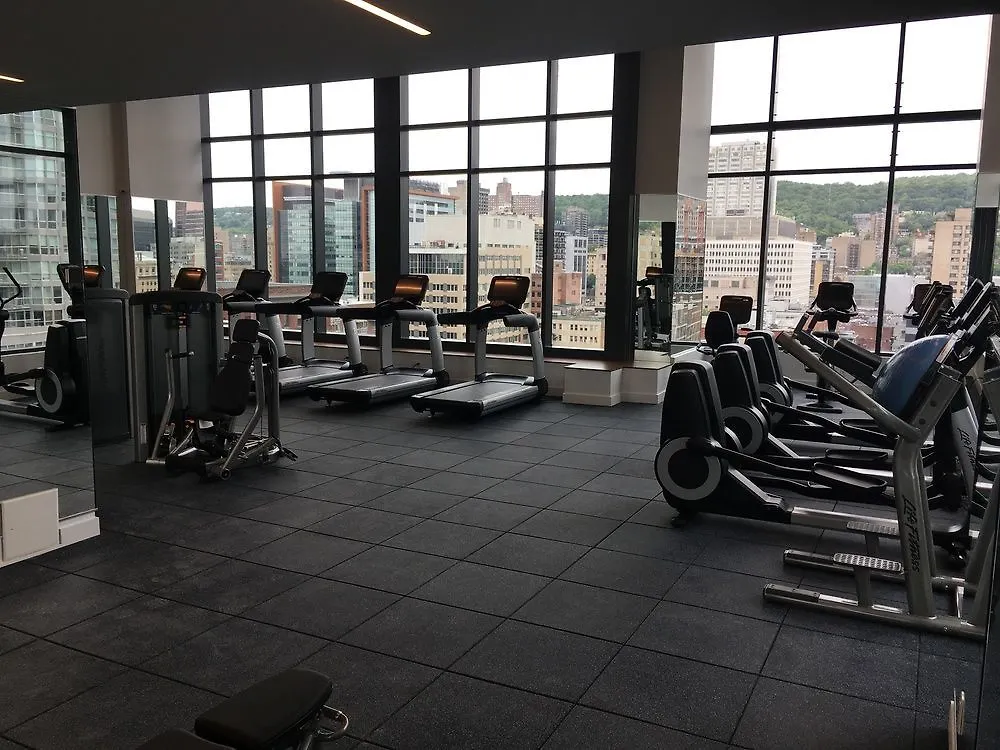 Holiday Inn Hotel & Suites - Montreal Centre-Ville Ouest By Ihg