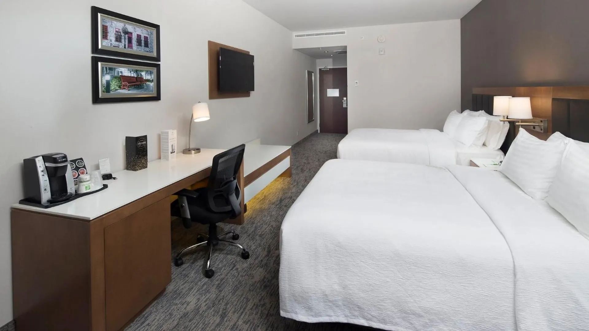 Holiday Inn Hotel & Suites - Montreal Centre-Ville Ouest By Ihg